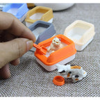 3pcs Mini Dollhouse Cat Litter Box Set – Miniature Pet Supplies with Shovel Accessories